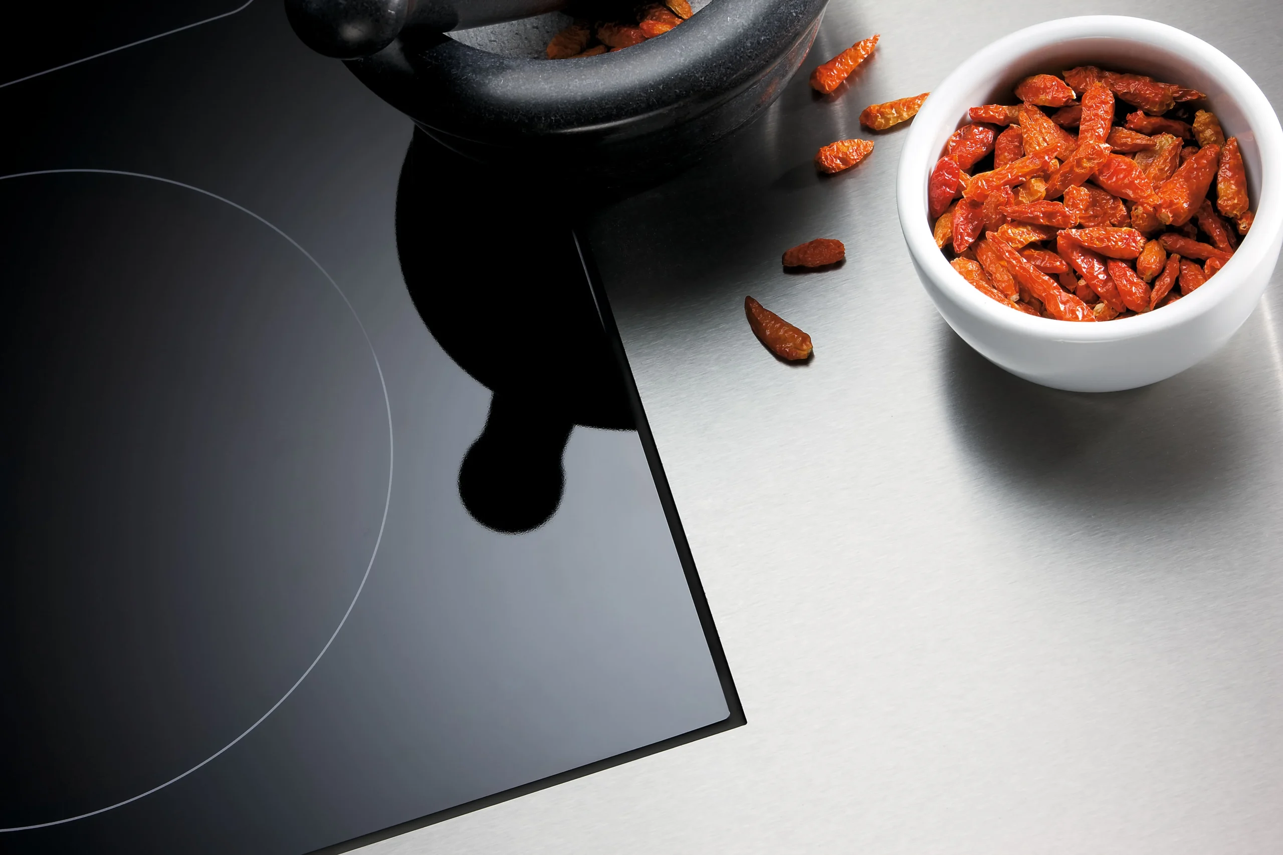 Bez rámu, zapustená inštalácia