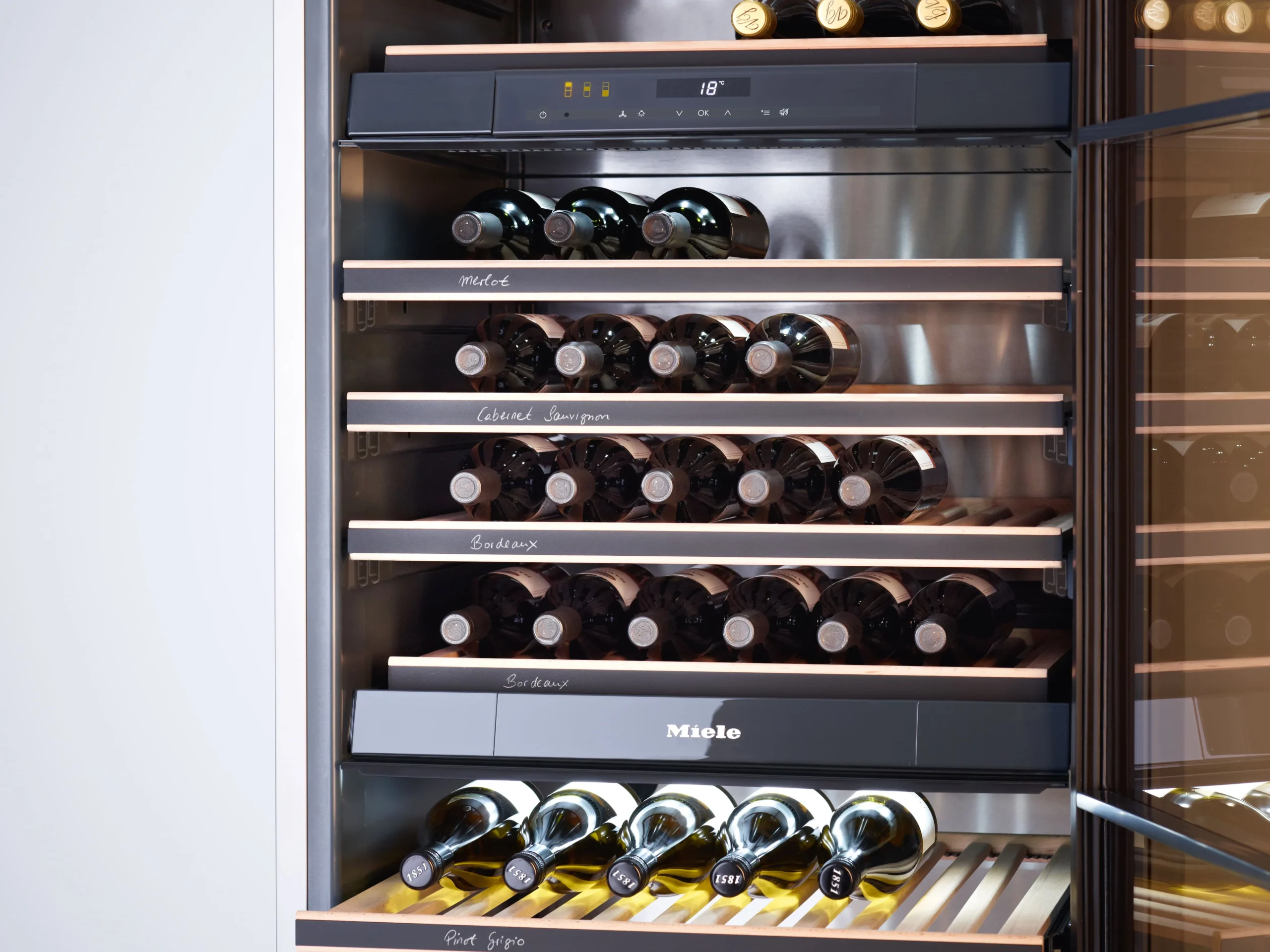 Samostatné teplotné zóny