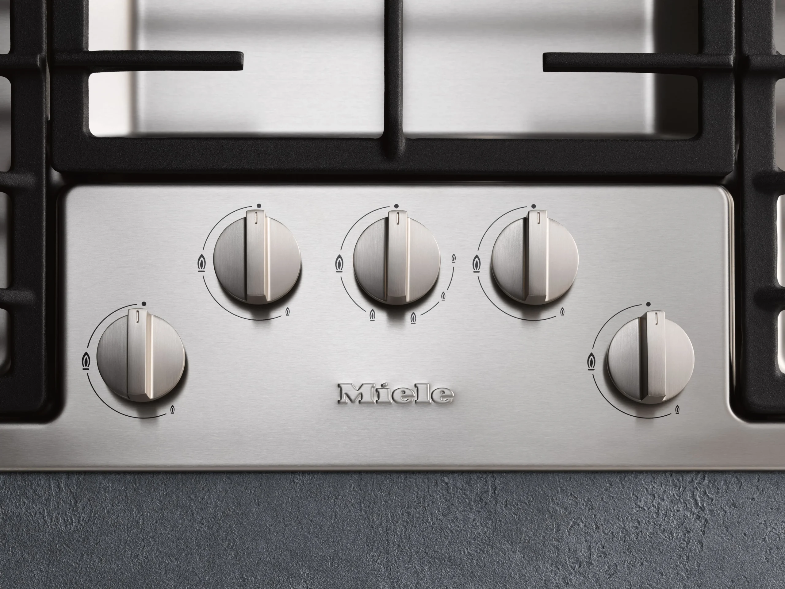 Ovládanie otočnými voličmi