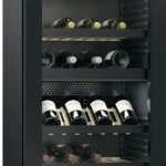 Miele KWTS 4785 F Obsidiánové čierne sklo